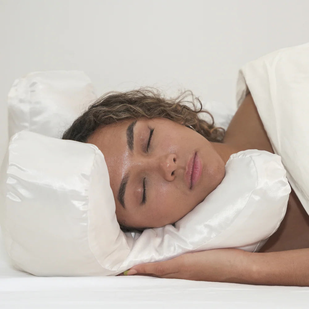 Beauty Nest: WrinkleShield Pillow